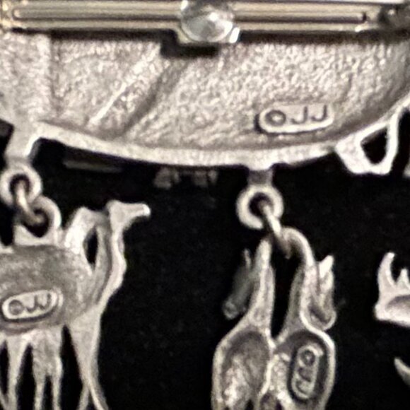 Jonette Jewelry silvertone pewter Noah's ark animals brooch/pin - Picture 3 of 3